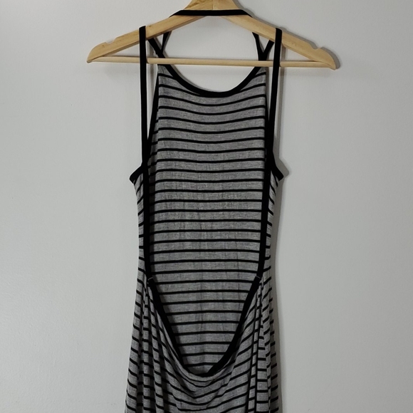 Maxi dress/ backless - Picture 3 of 3